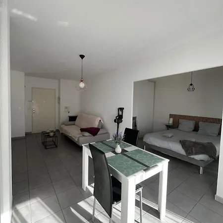 Apartment Parenthese Moderne A - Metro A 5 Min *