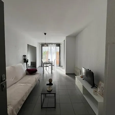 Apartment Parenthese Moderne A - Metro A 5 Min